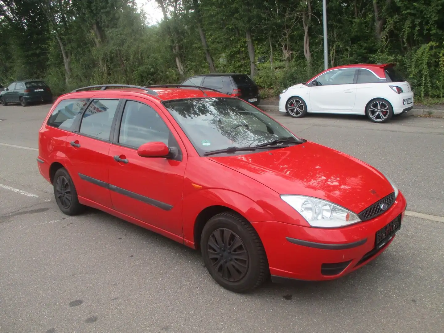 Ford Focus 1.4 Ambiente**KLIMA**TÜV-AU-BIS-10-2026** Rot - 1