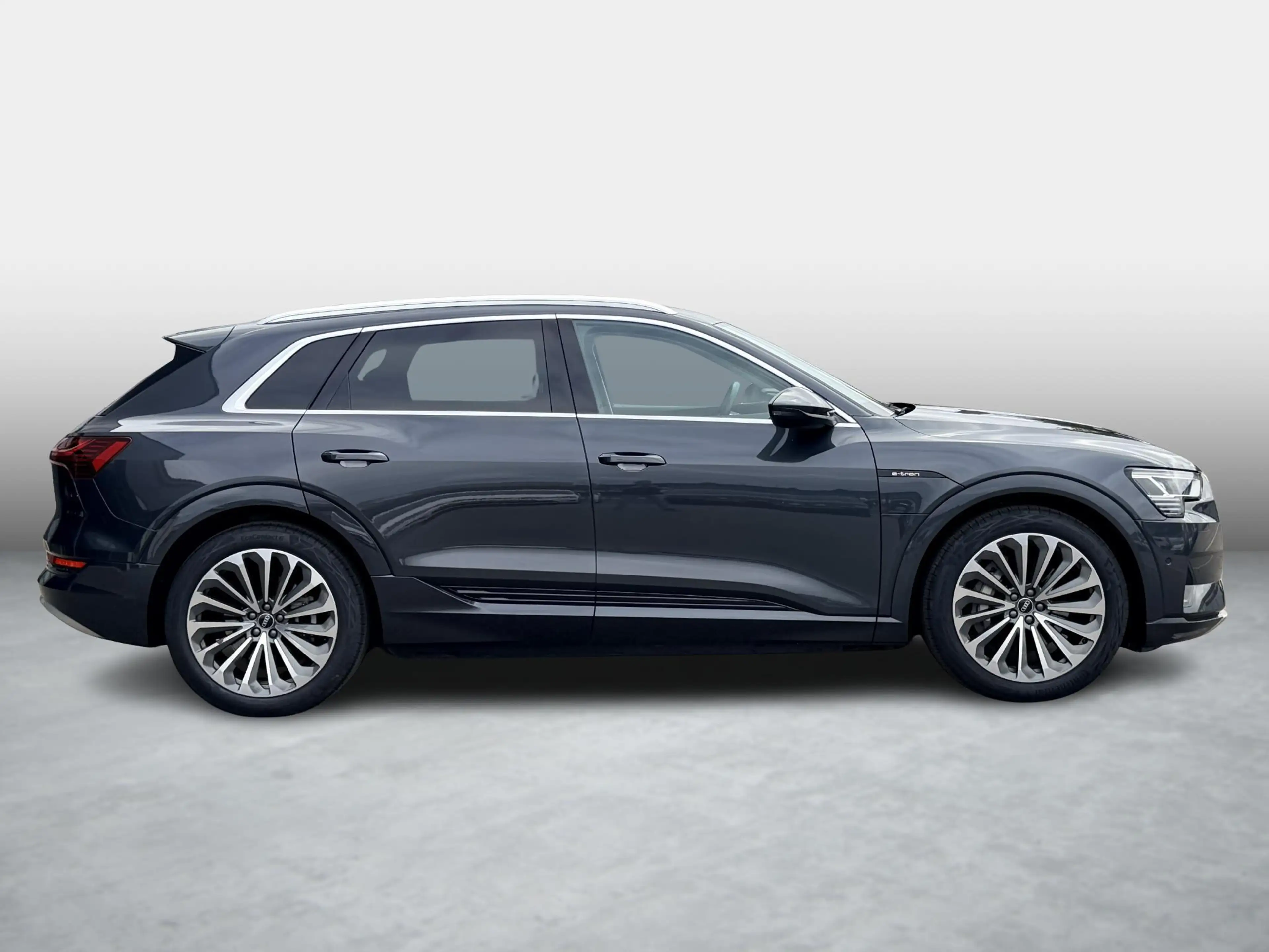 Audi e-tron 50 quattro Business edition Plus 71 kWh SoH 93,8% — photo 5
