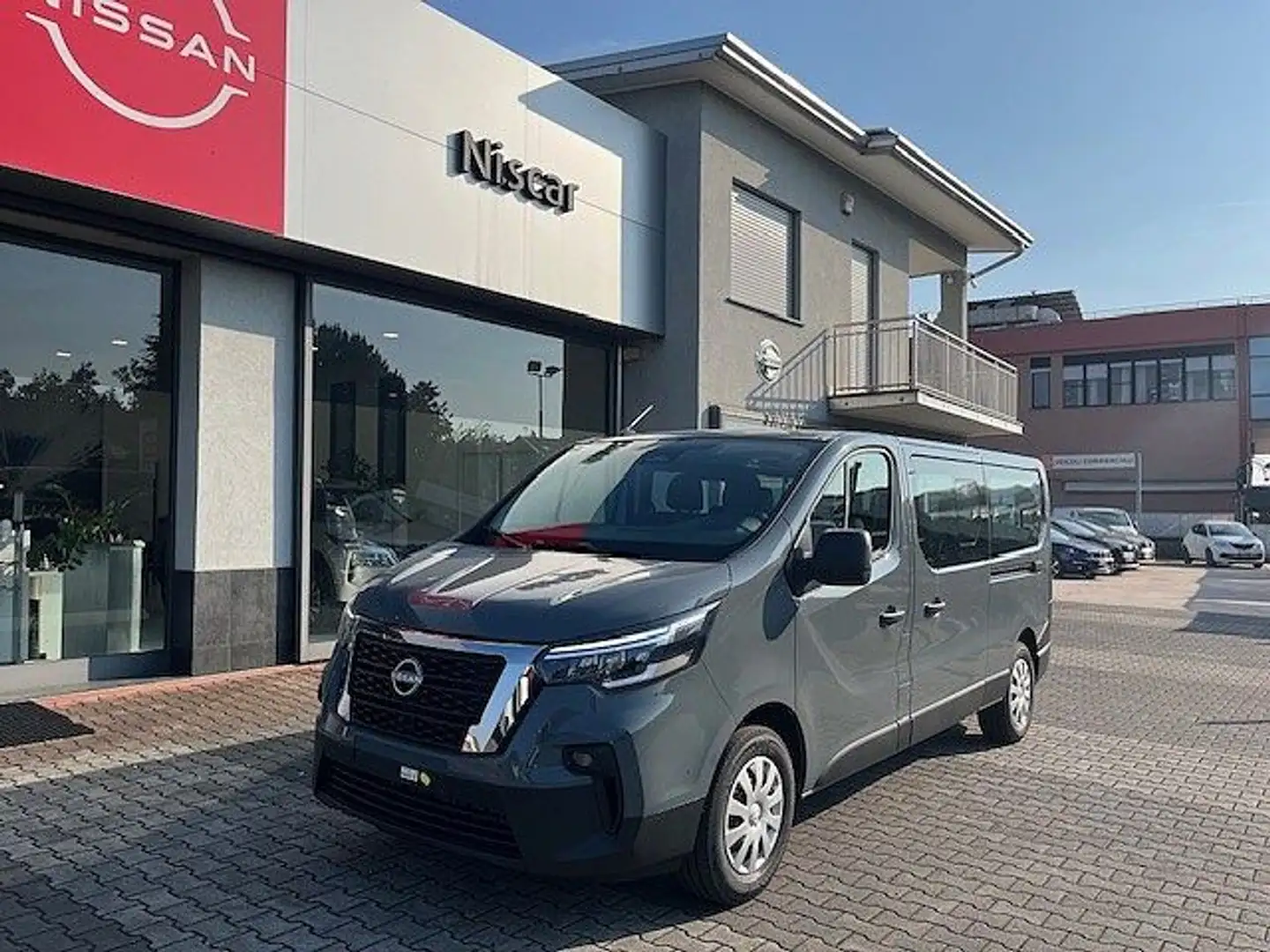 Nissan Primastar NUOVO 2.0 dCi 150CV PL-TN Bus N-Connecta Grigio - 1