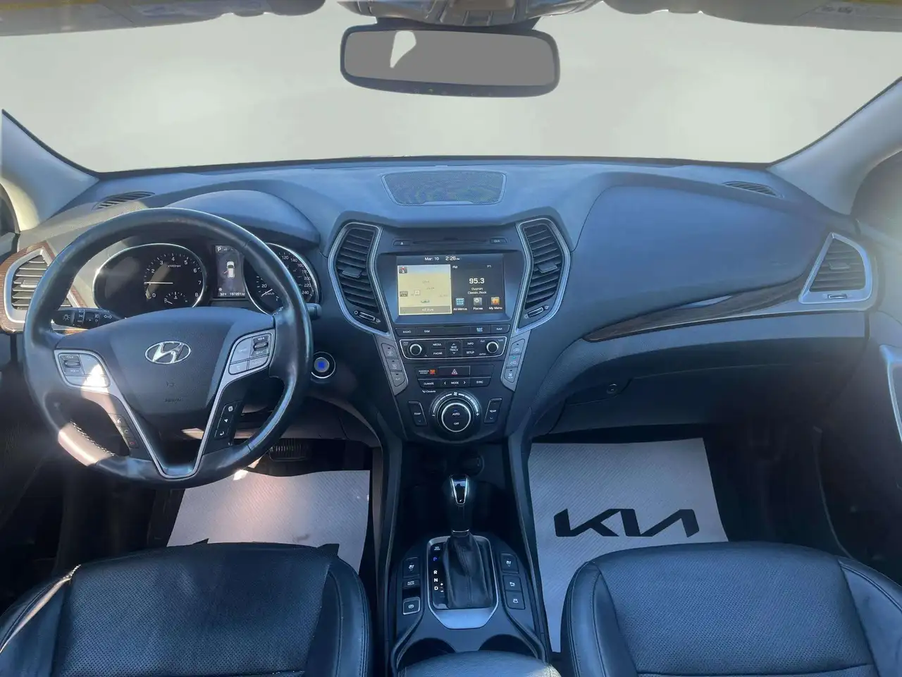 Hyundai SANTA FE снимка Hyundai SANTA FE