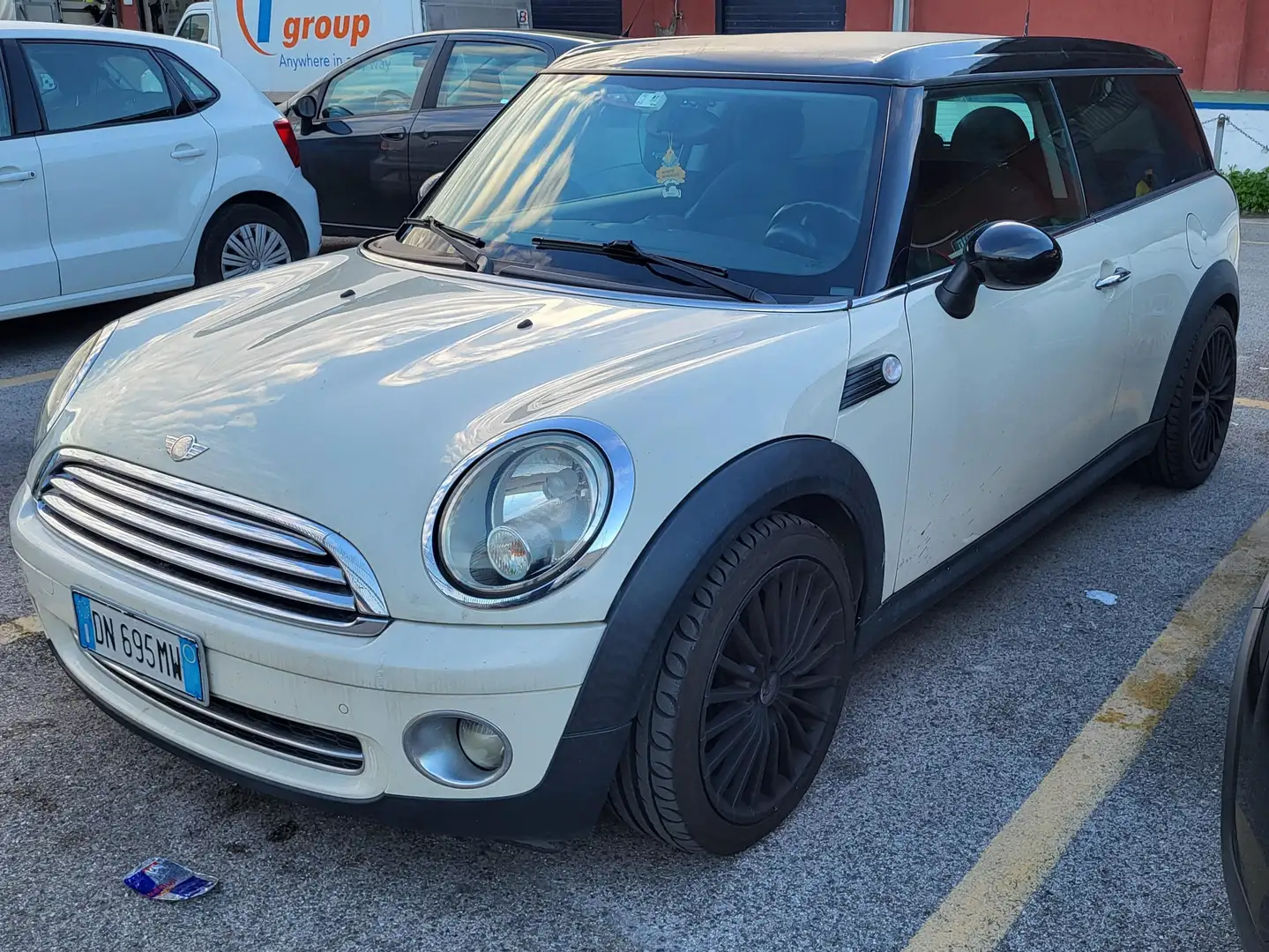 MINI Cooper Clubman 1.6 benzina cambio automatico Alb - 1
