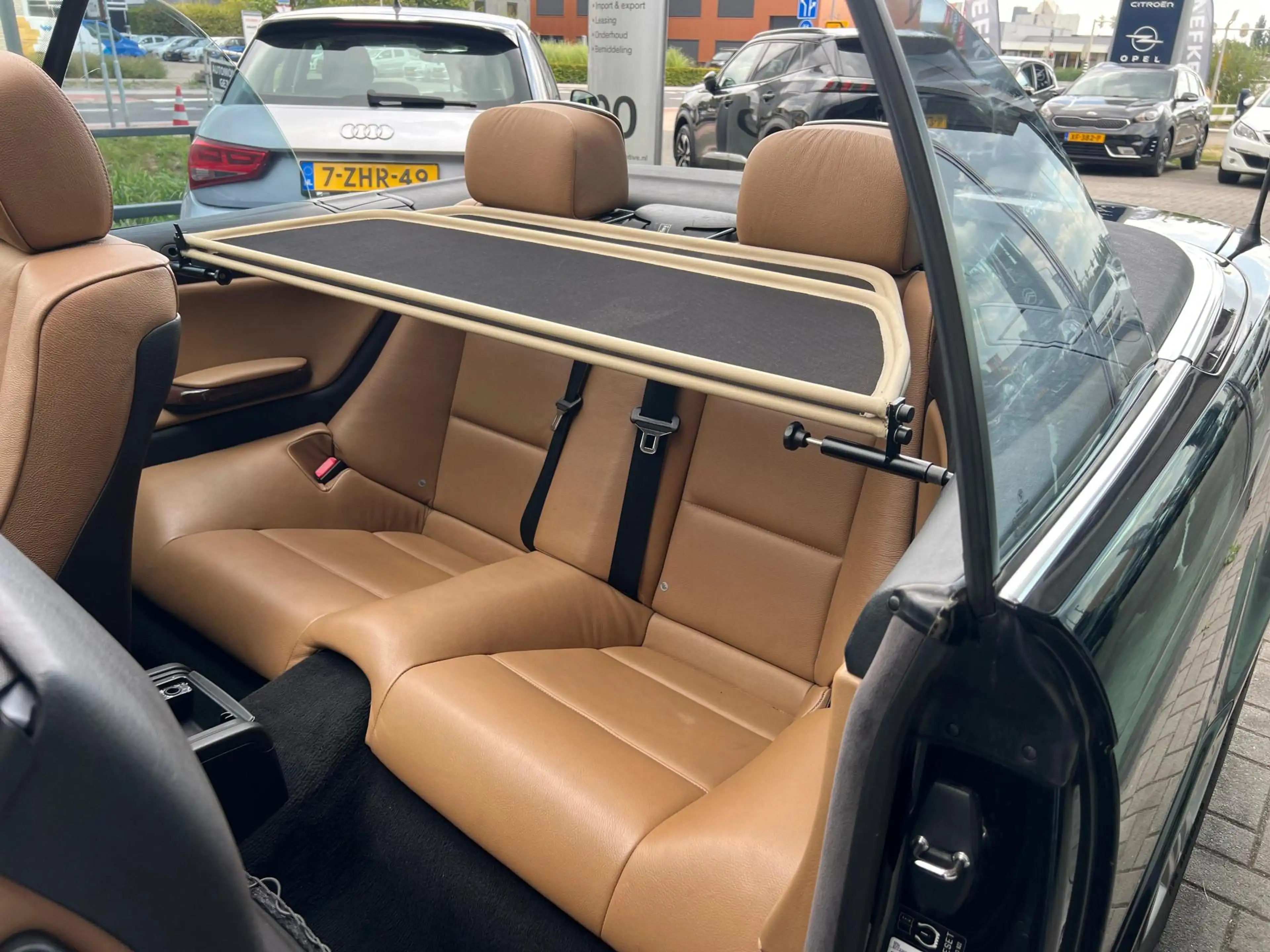 BMW 325 3 Serie Cabrio 325Ci Special Executive UNIEKE STAA — photo 7