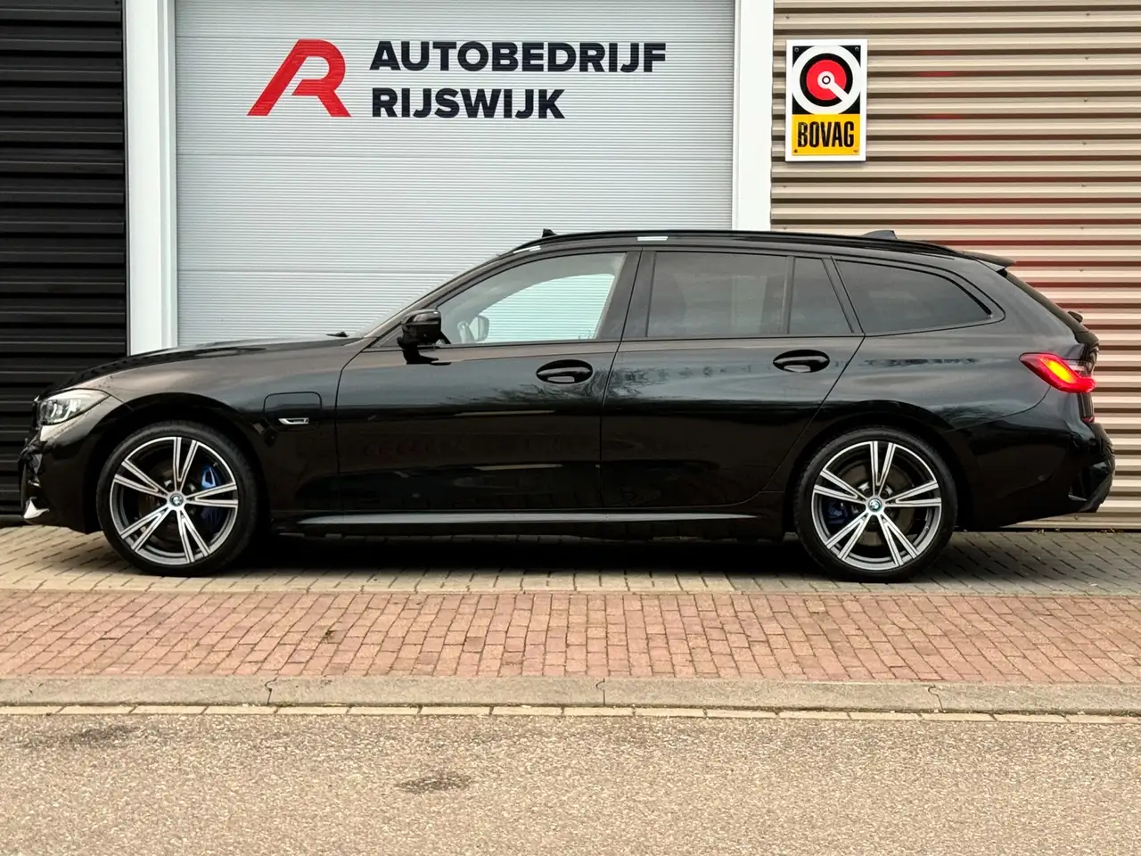 BMW 3 Series 3-serie Touring 330e xDrive Business Edition Plus, миниатюра 2