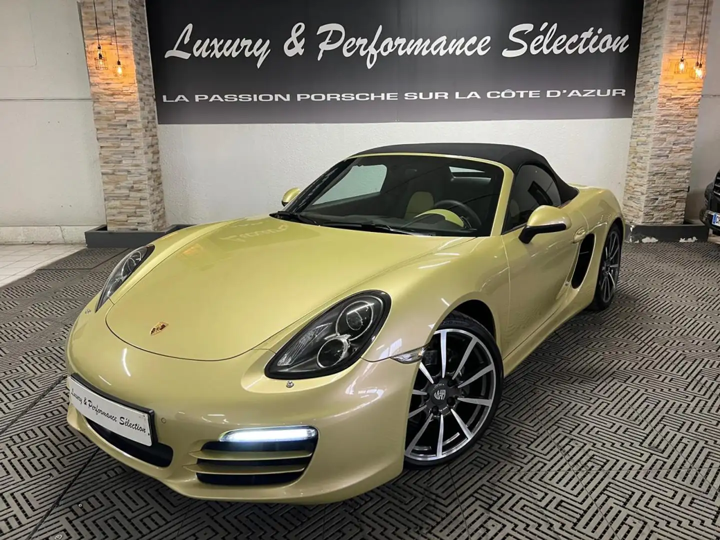 Porsche Boxster Boxster 2.7 981 - 265Ch - 2°Main - PTS Lime Gold - 53 000km Beige - 2