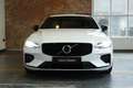 Volvo V60 B4 R-Design | Apple carplay/Android auto | Verwarm Weiß - thumbnail 5