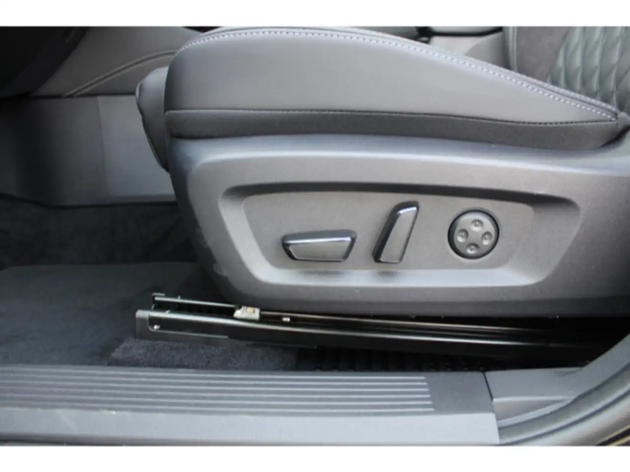 Nissan Qashqai 1.3 DIG-T Tekna+ Automatik 20 Zoll, миниатюра 20