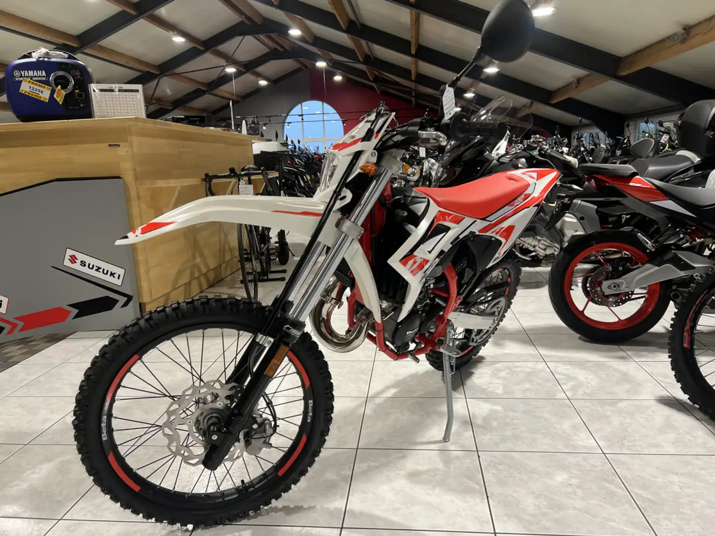 Beta RR 50 ENDURO SPORT 2T Rood - 2