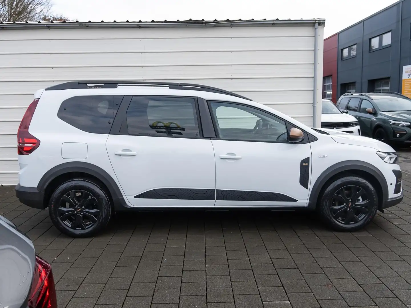 Dacia Jogger Extreme Plus TCe 110 *7-Sitzer*Navi*Kamera*SHZ ... Weiß - 2
