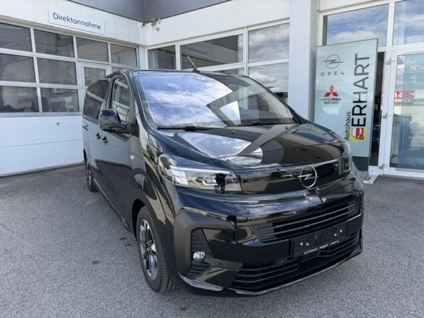 Opel Zafira 2,2 Diesel L GS Aut. Schwarz - 2