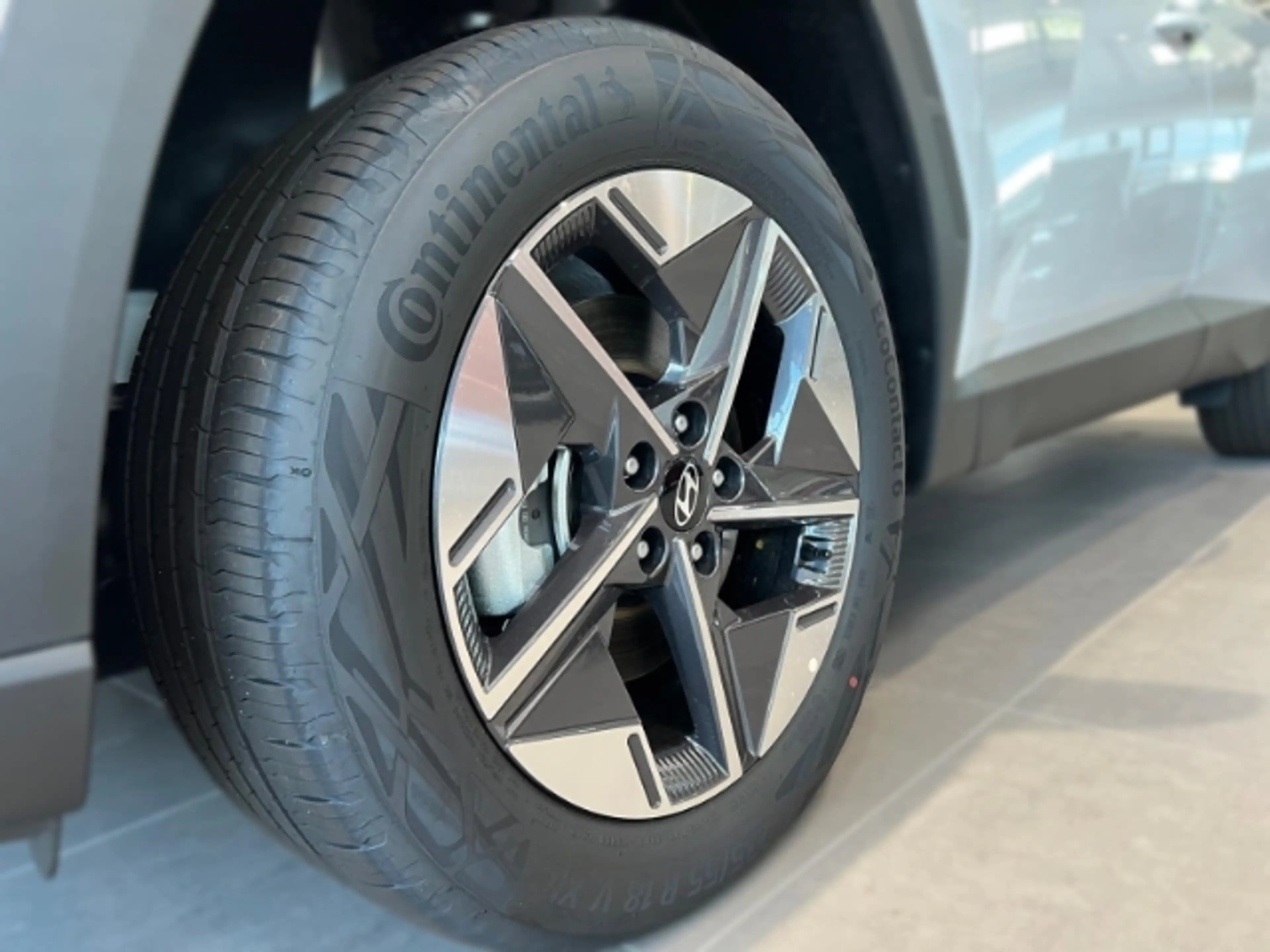 Hyundai TUCSON Trend Hybrid 2WD Navi Digitales Cockpit LED ACC El — photo 6