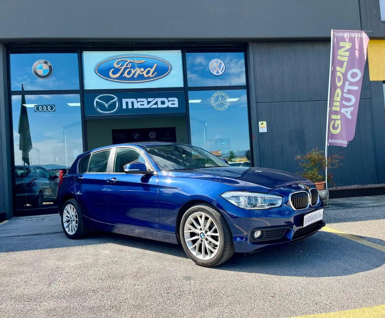 BMW 116 d 116CV 5p.PACK M NEOPATENTATI NAVI SENS POST Blu/Azzurro - 1