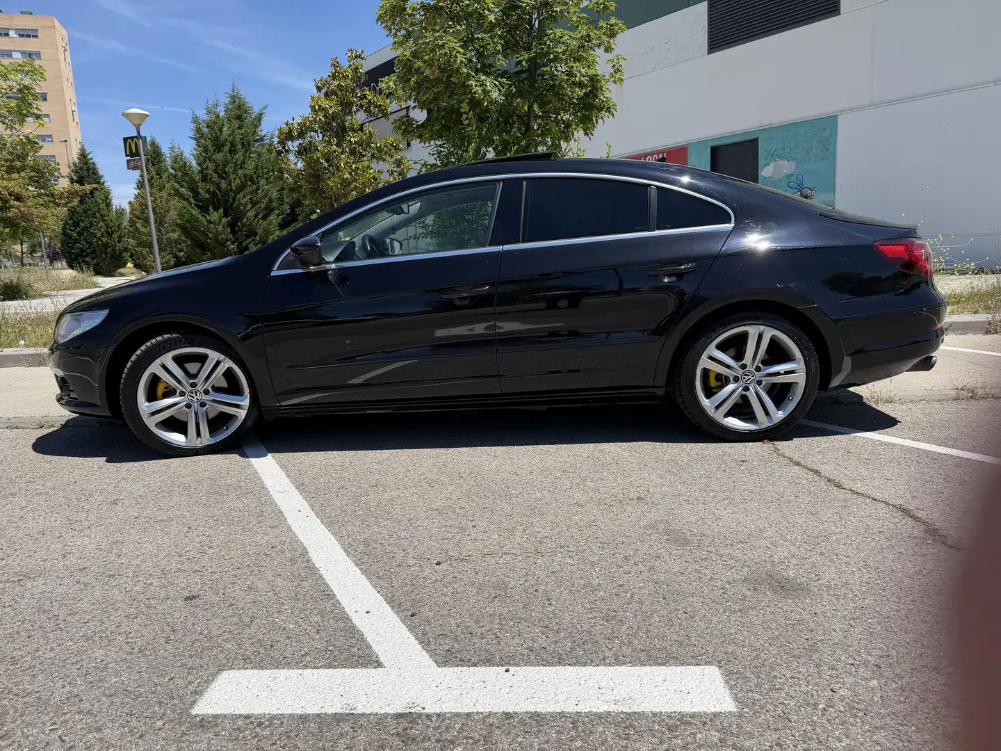 Volkswagen Passat CC 2.0TDI DSG 170 Negro - 2