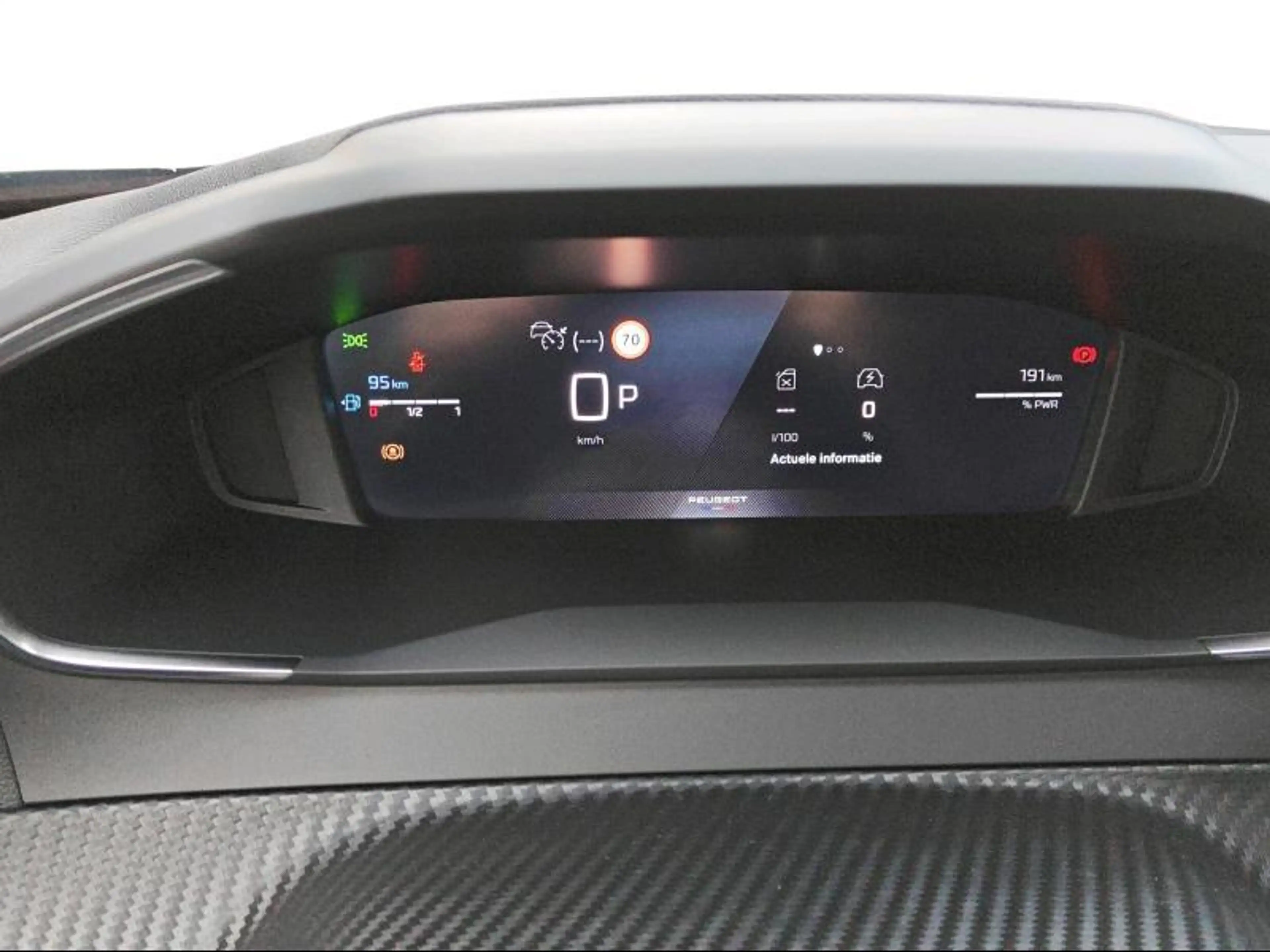 Peugeot 2008 ALLURE 110PK MHEV e-DCS6 — photo 11