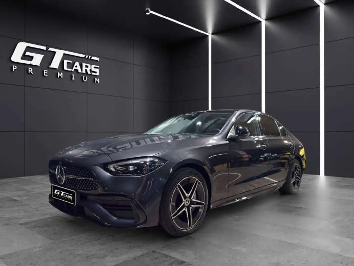 Mercedes-Benz C 30 AMG 300de Grijs - 1