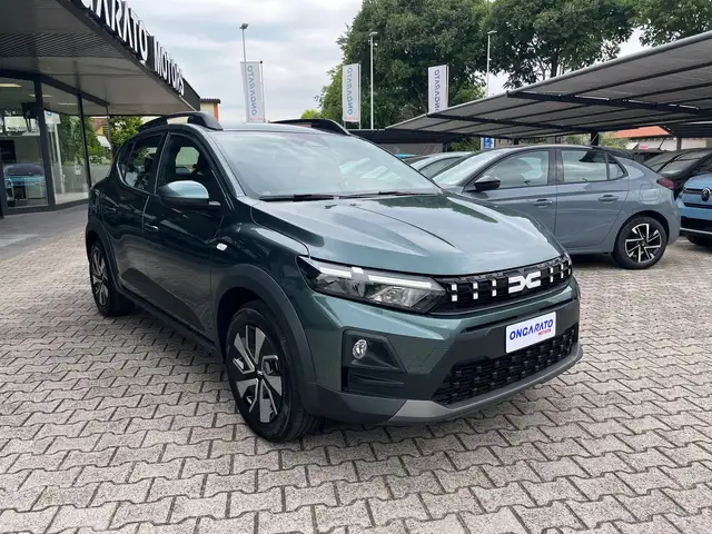 Dacia Sandero view 2