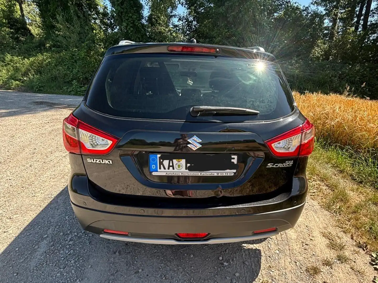 Suzuki SX4 S-Cross SX4 S-Cross 1.6 DDiS 4x2 Comfort Noir - 2