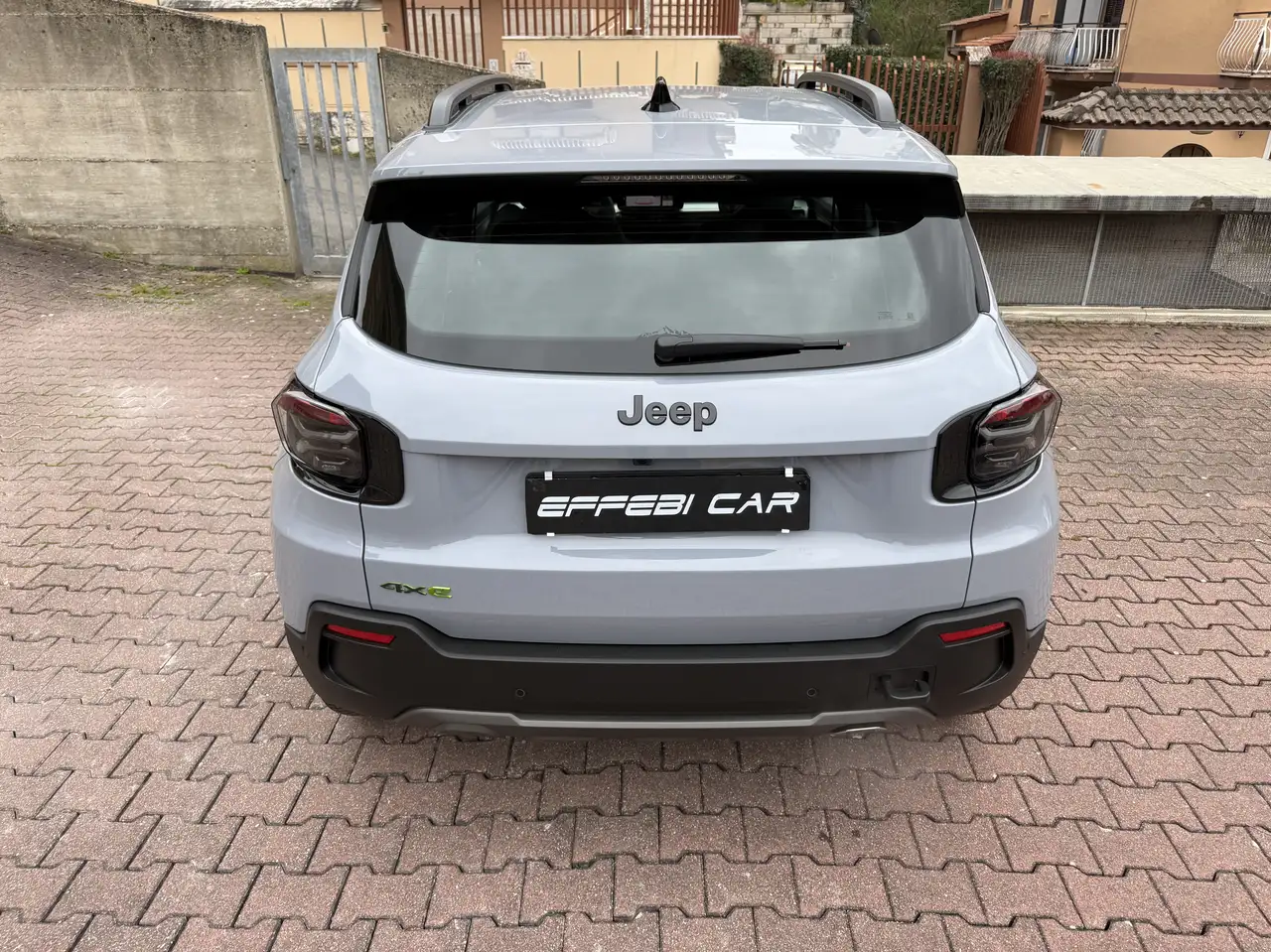 Jeep Avenger 1.2 turbo e-hybrid mhev Upland 4xe 145cv edct6 6