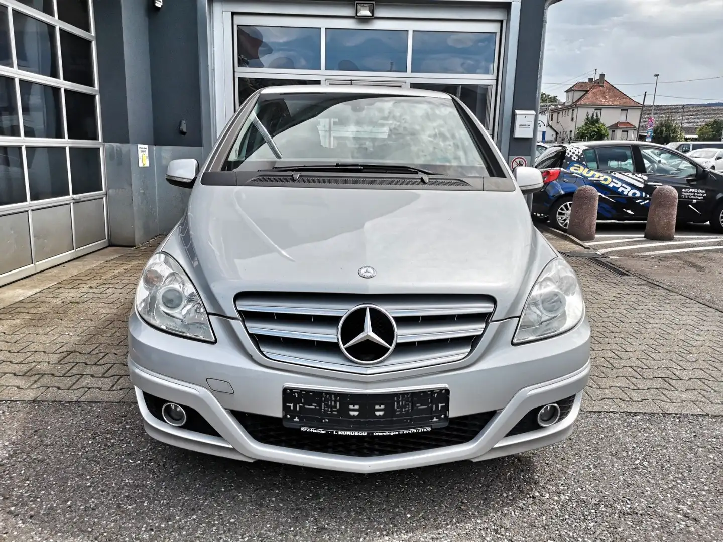 Mercedes-Benz B 180 CDI Klimaanlage Sitzheizung 6 Gang Срібний - 2