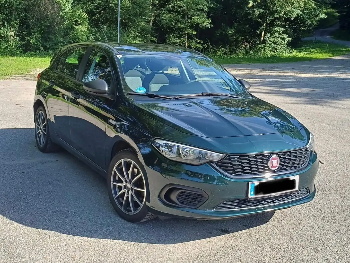 Fiat Tipo Tipo 1,4 16V 95 Street Street Grün - 1