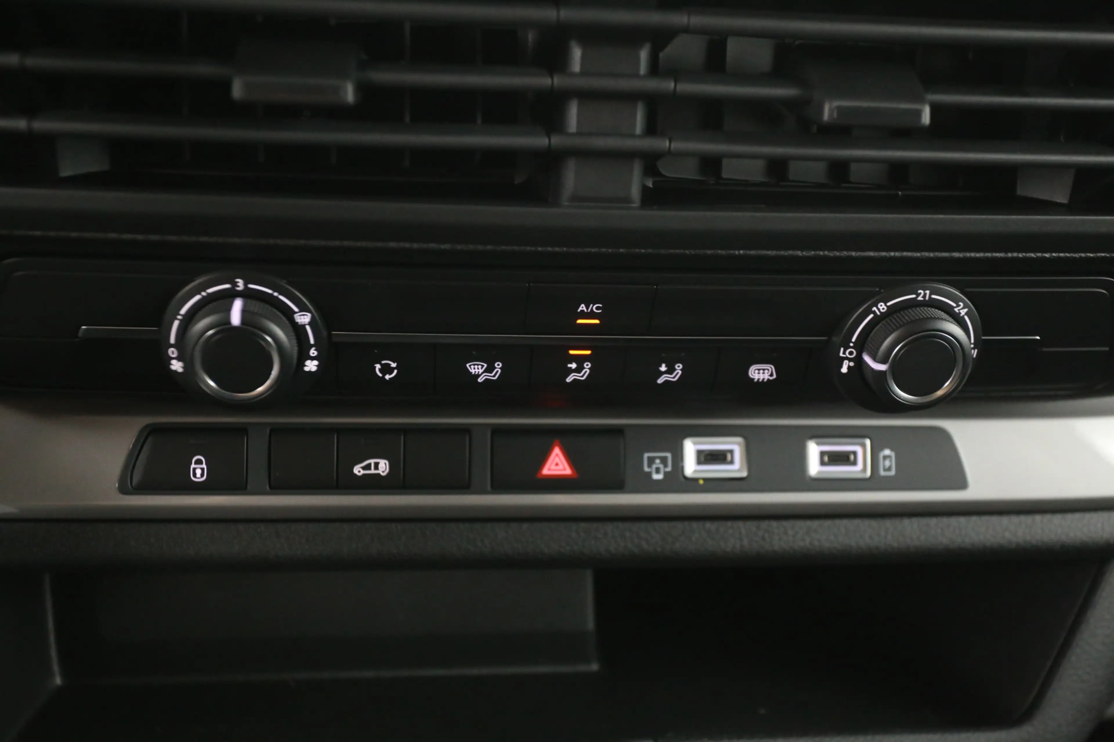 Toyota Proace Electric Worker 75 kWh L2H1 Long Range | NIEUW | S — photo 18
