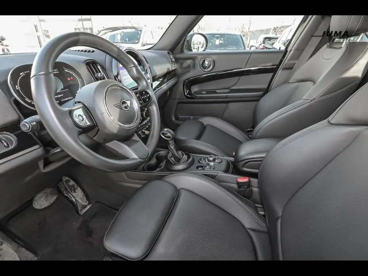 MINI Cooper SE Countryman ALL4 6