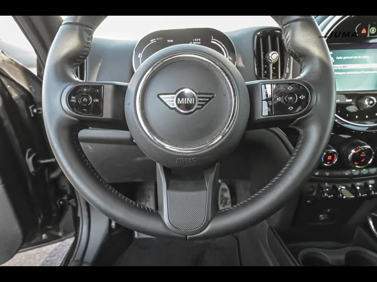 MINI Cooper SE Countryman ALL4 9