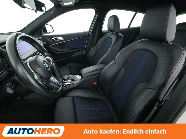 BMW 1 Series view 10