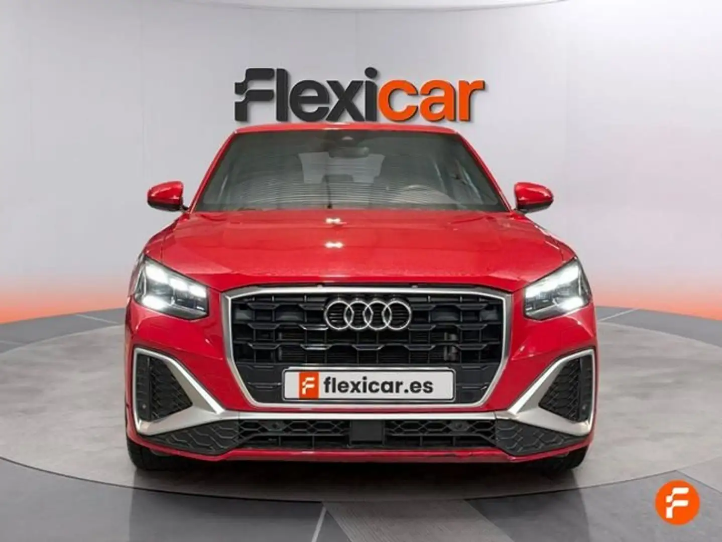 Audi Q2 35 TDI Adrenalin S tronic 110kW Rojo - 2