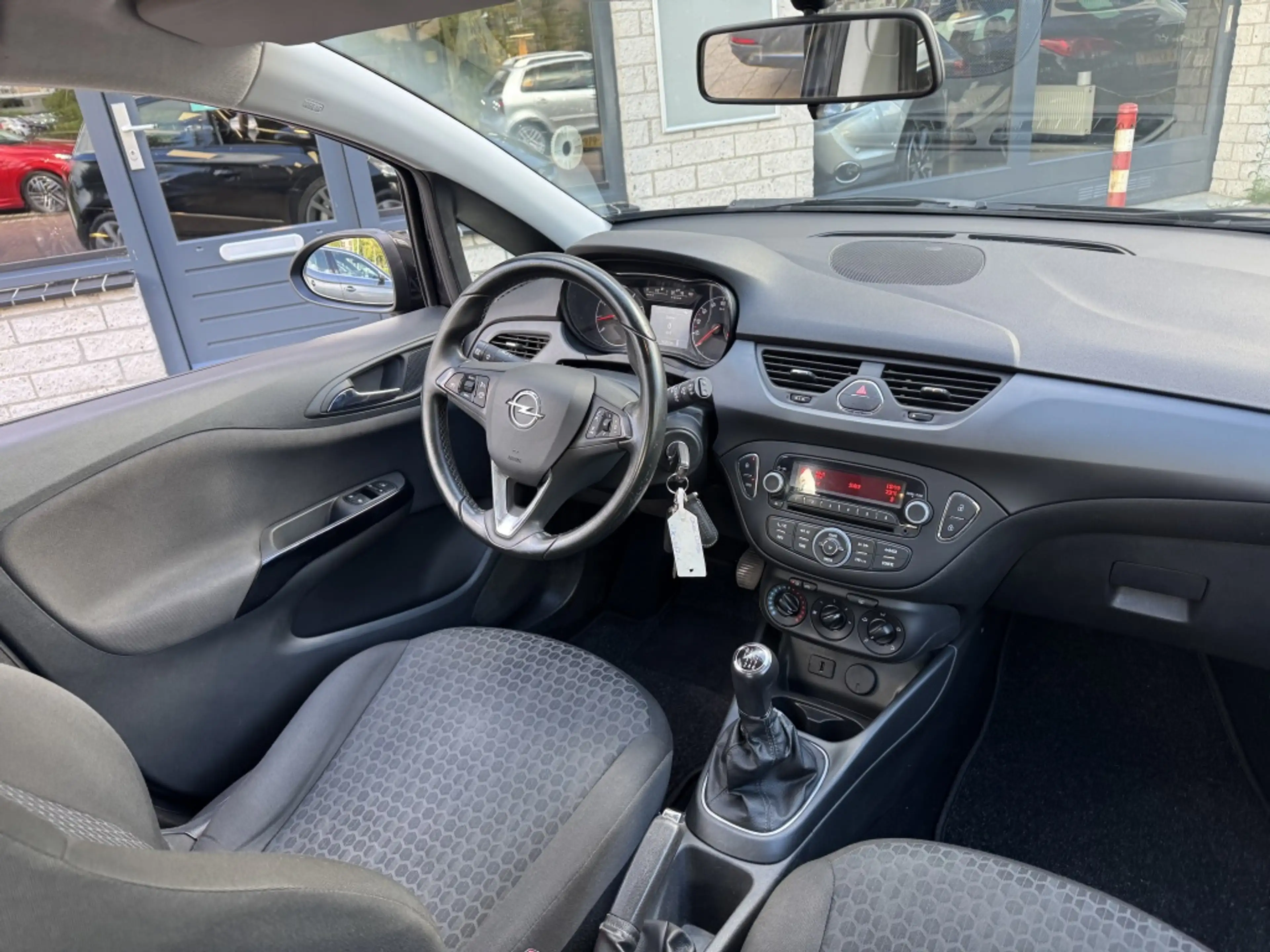 Opel Corsa 1.0 Turbo 5Drs Nieuwe ketting Airco Beurt — photo 2