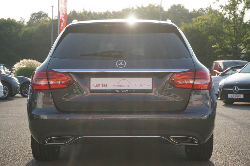 Mercedes-Benz C 250 C250 T Avantgarde LED Navi el. Heckklappe PDC — photo 5
