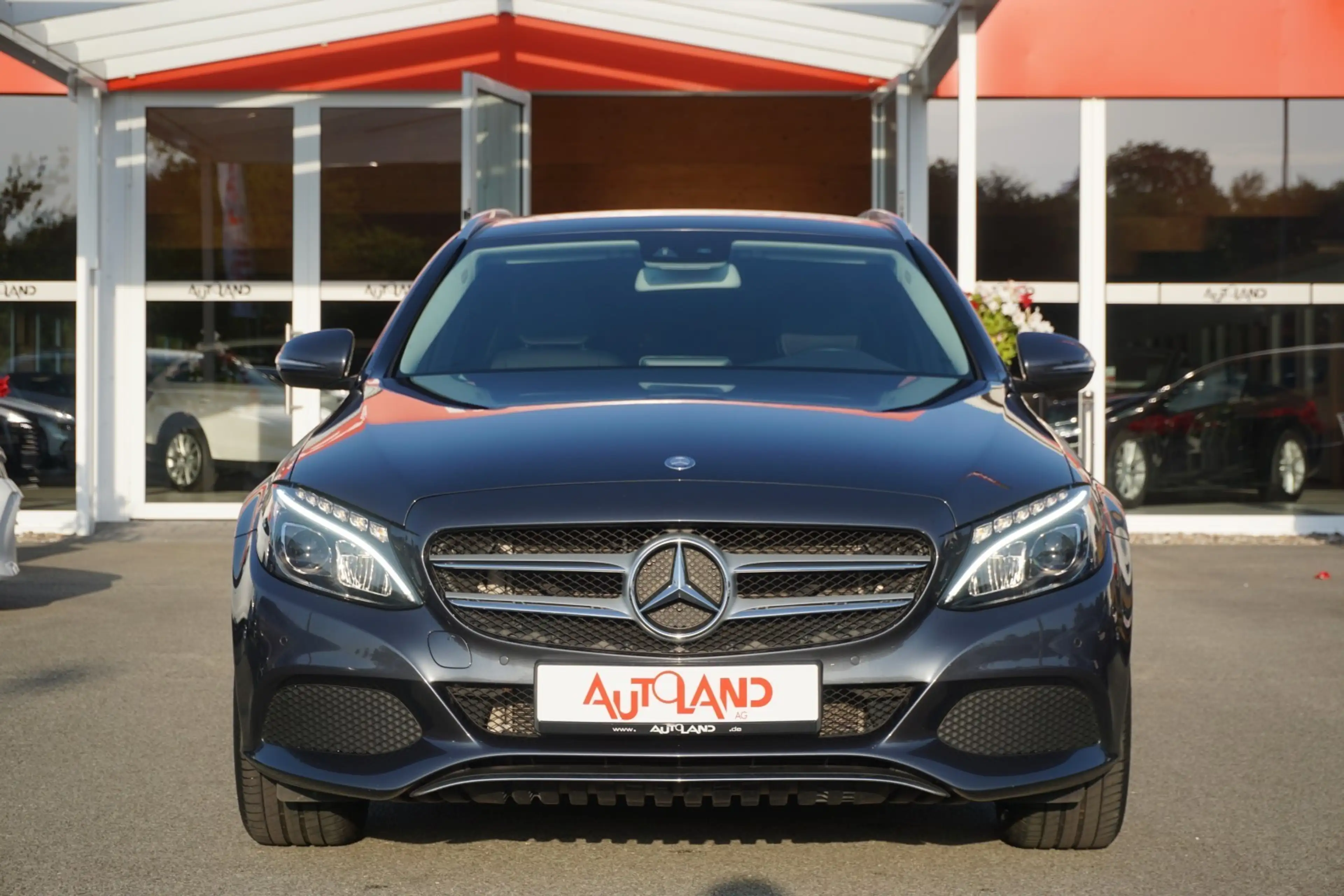 Mercedes-Benz C 250 C250 T Avantgarde LED Navi el. Heckklappe PDC — photo 9