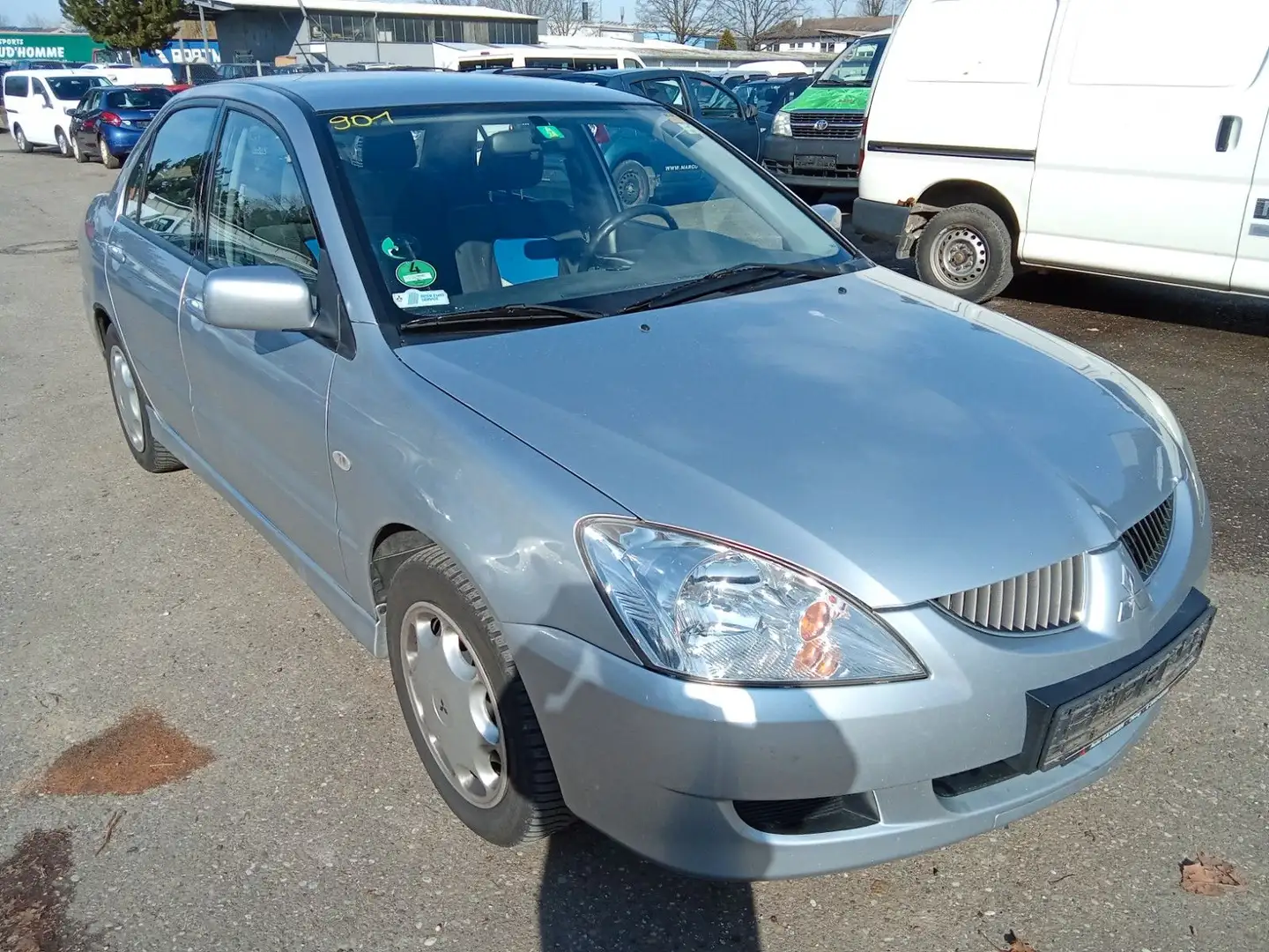 Mitsubishi Lancer Limousin Comfort Lim. Kein Tüv Silber - 2