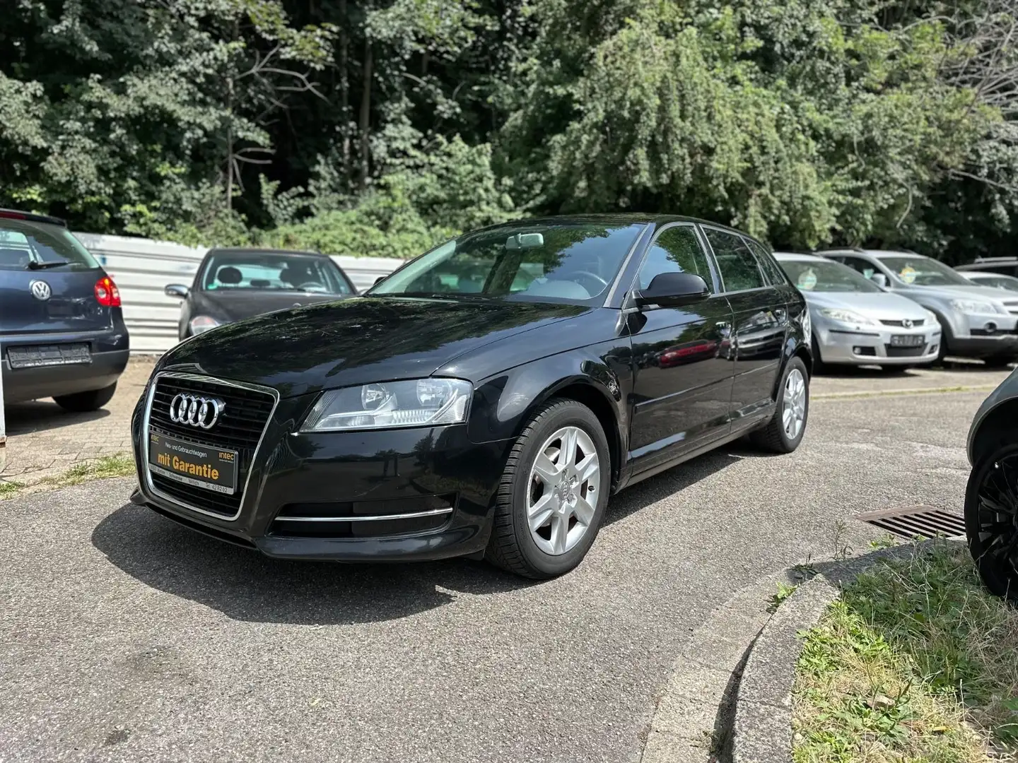 Audi A3 Sportback 1.2 TFSI Attraction*Tüv Neu*Top* Noir - 2