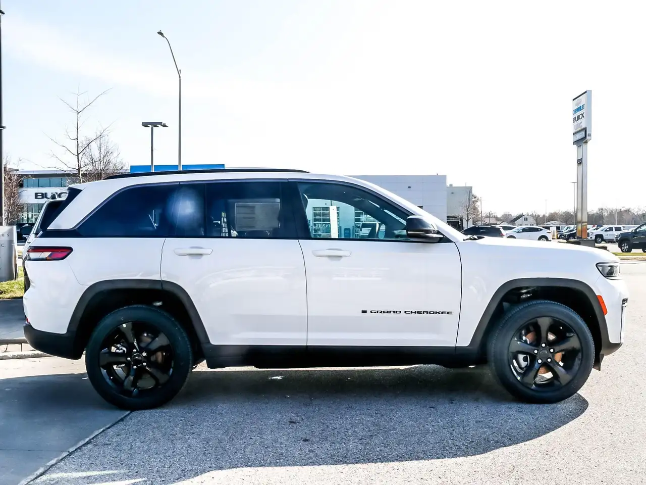 Jeep Grand Cherokee photo Jeep Grand Cherokee