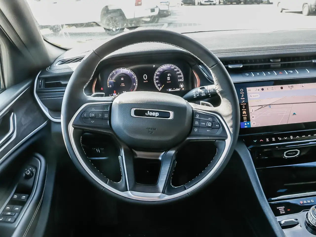 Jeep Grand Cherokee photo Jeep Grand Cherokee