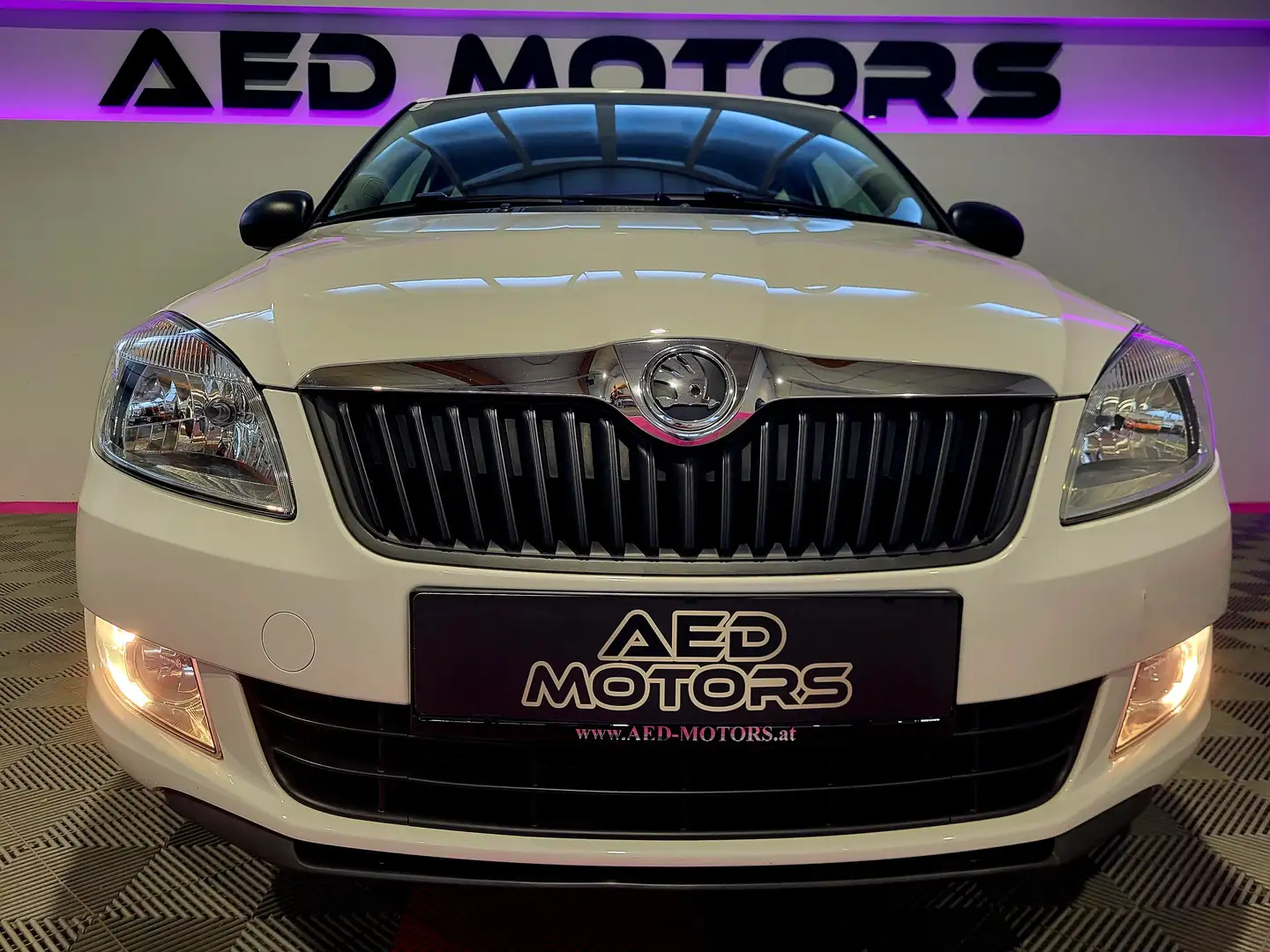 Skoda Fabia Active Weiß - 2