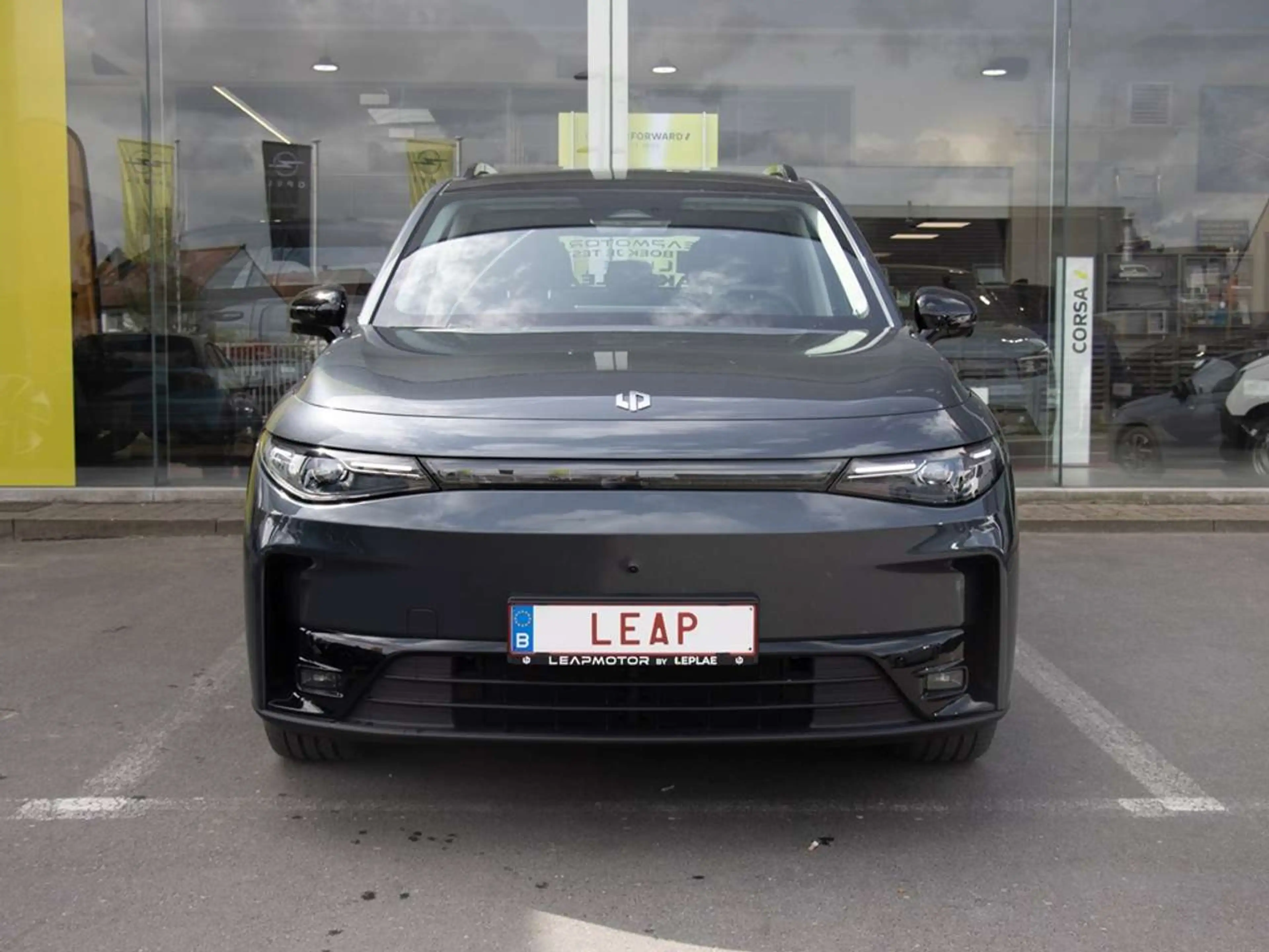 Leapmotor C10 DESIGN PRO WLTP 420 KM 69.9kWh DEMO — photo 2
