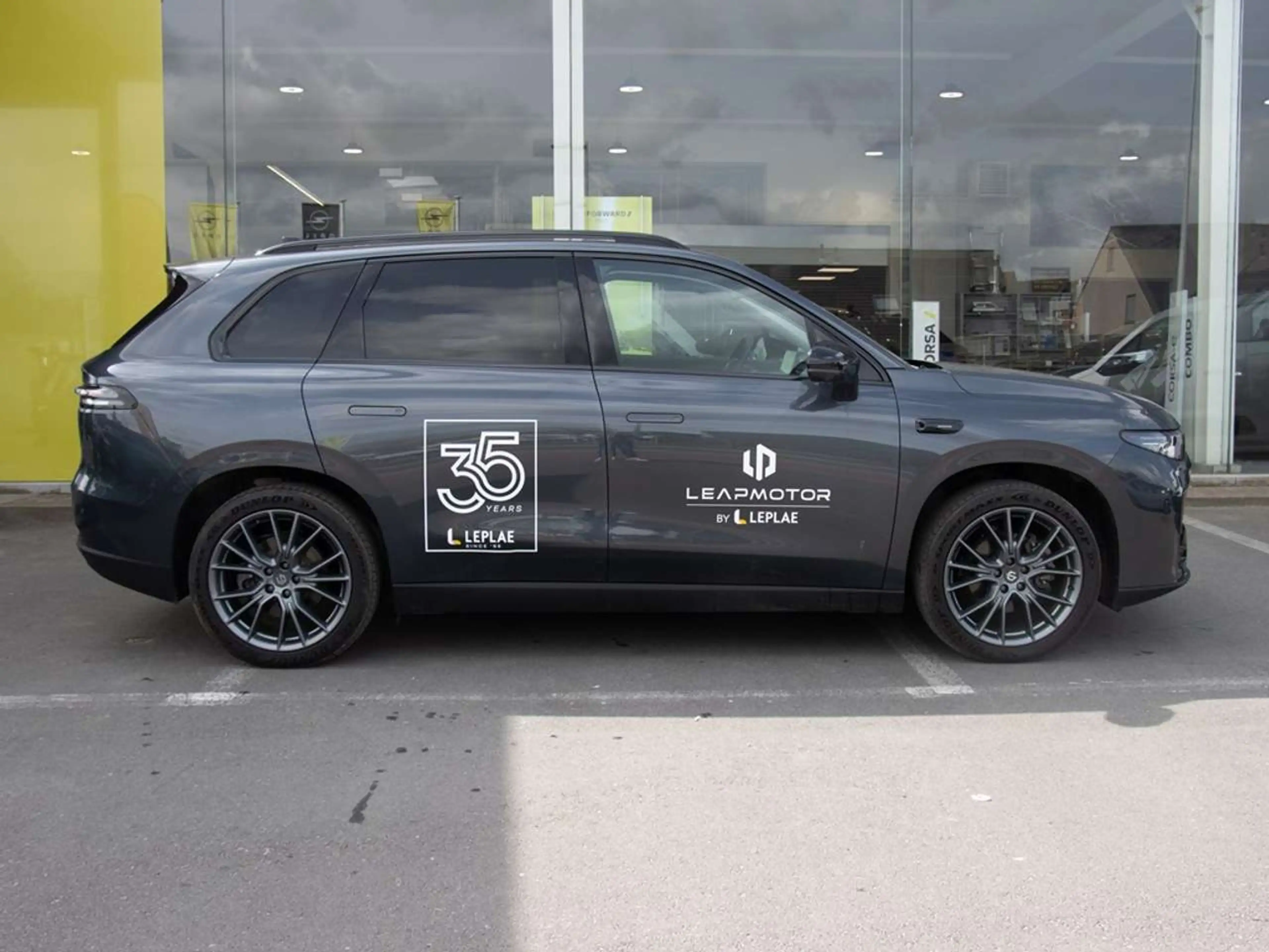 Leapmotor C10 DESIGN PRO WLTP 420 KM 69.9kWh DEMO — photo 3