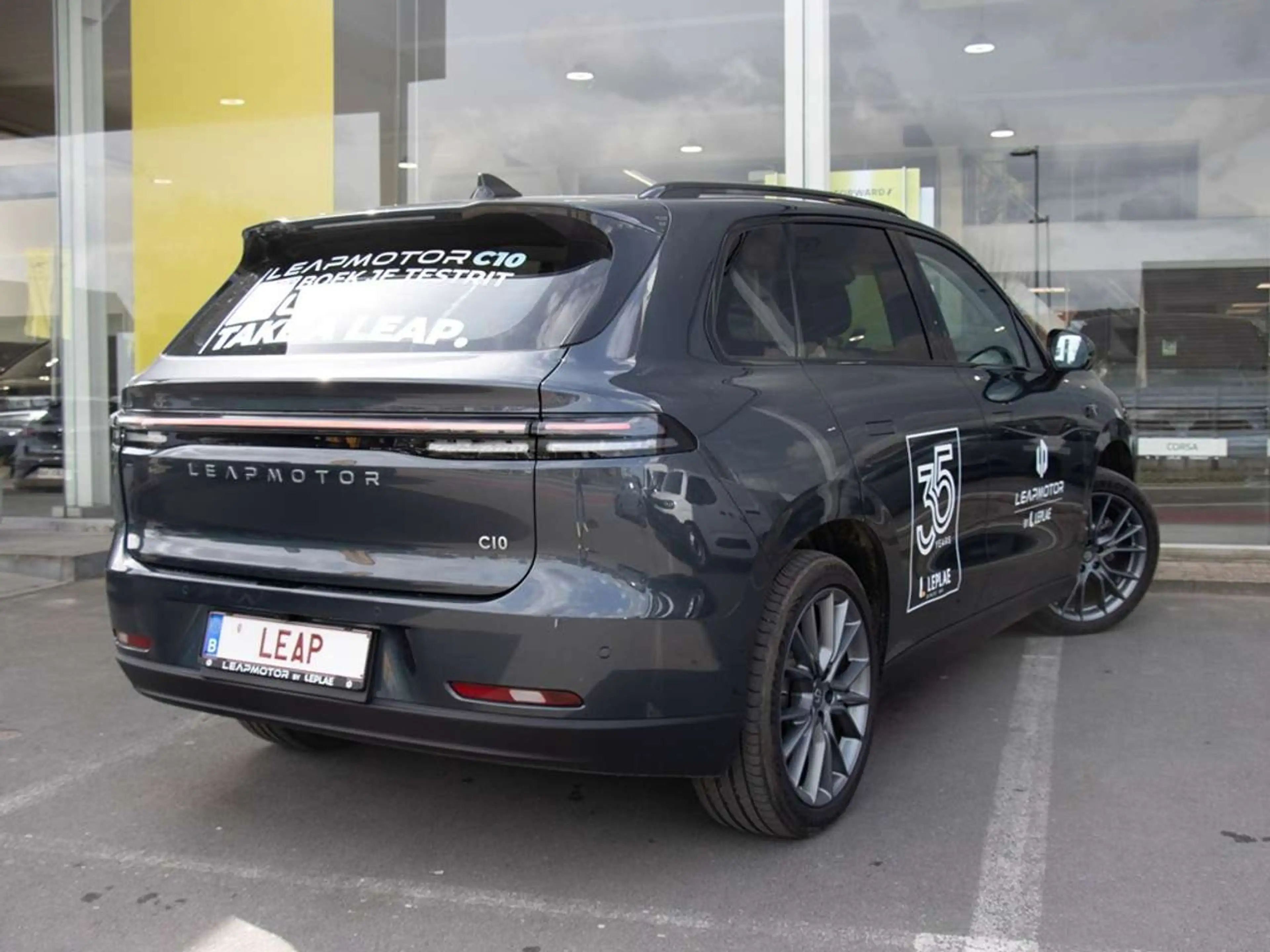 Leapmotor C10 DESIGN PRO WLTP 420 KM 69.9kWh DEMO — photo 4