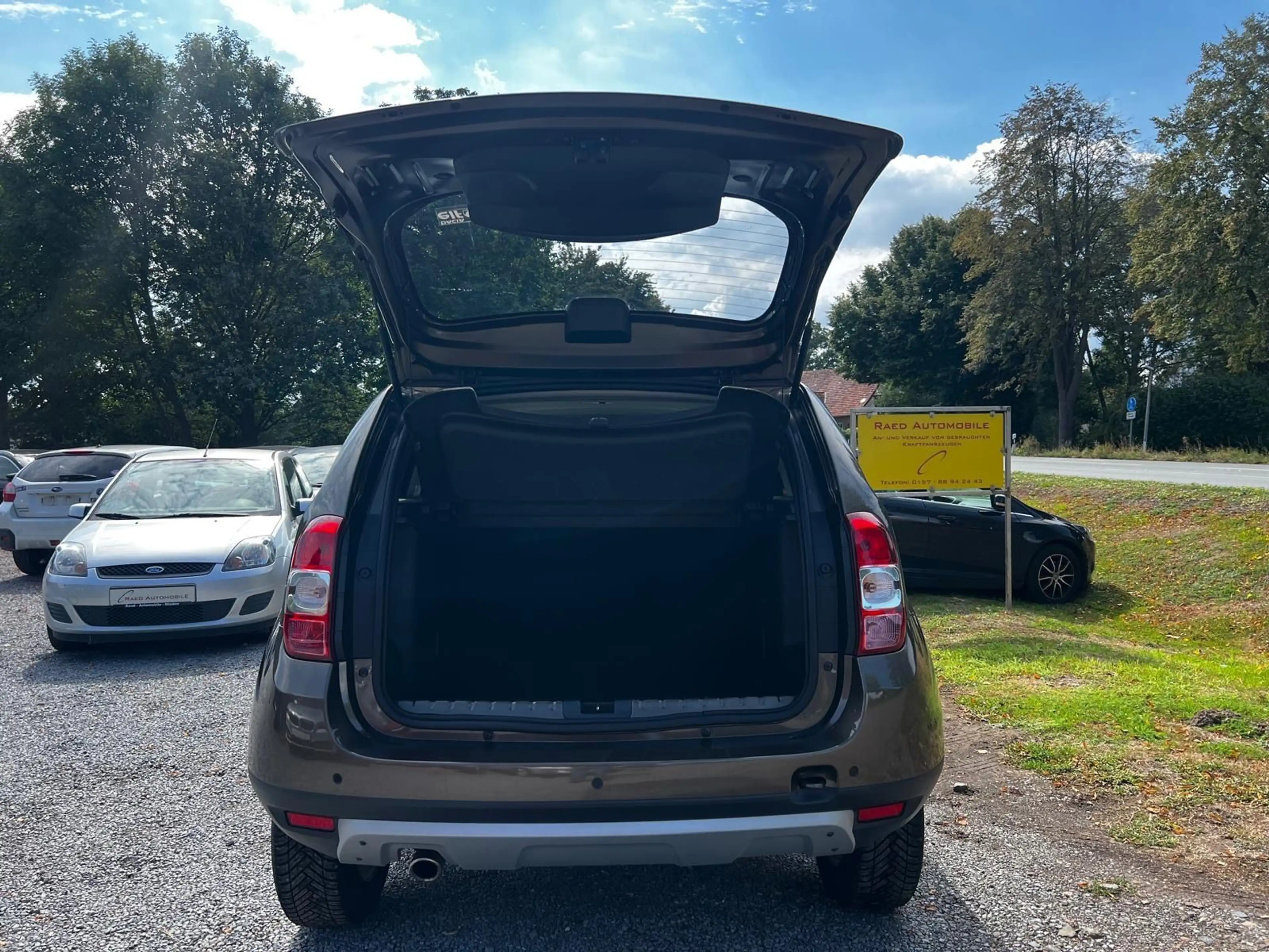 Dacia Duster 1.6 Laureate 4x2*76Tkm*1Hd*Garantie — photo 11