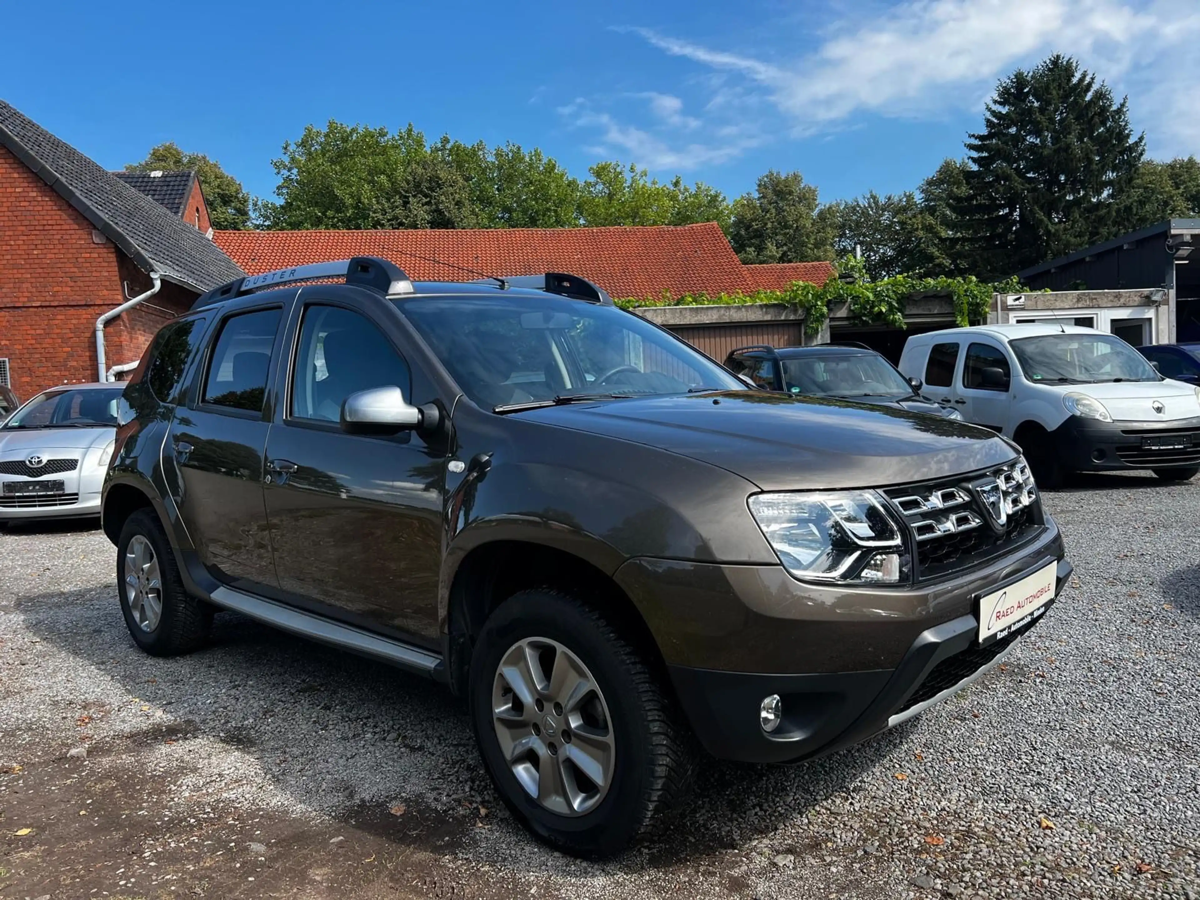Dacia Duster 1.6 Laureate 4x2*76Tkm*1Hd*Garantie — photo 7