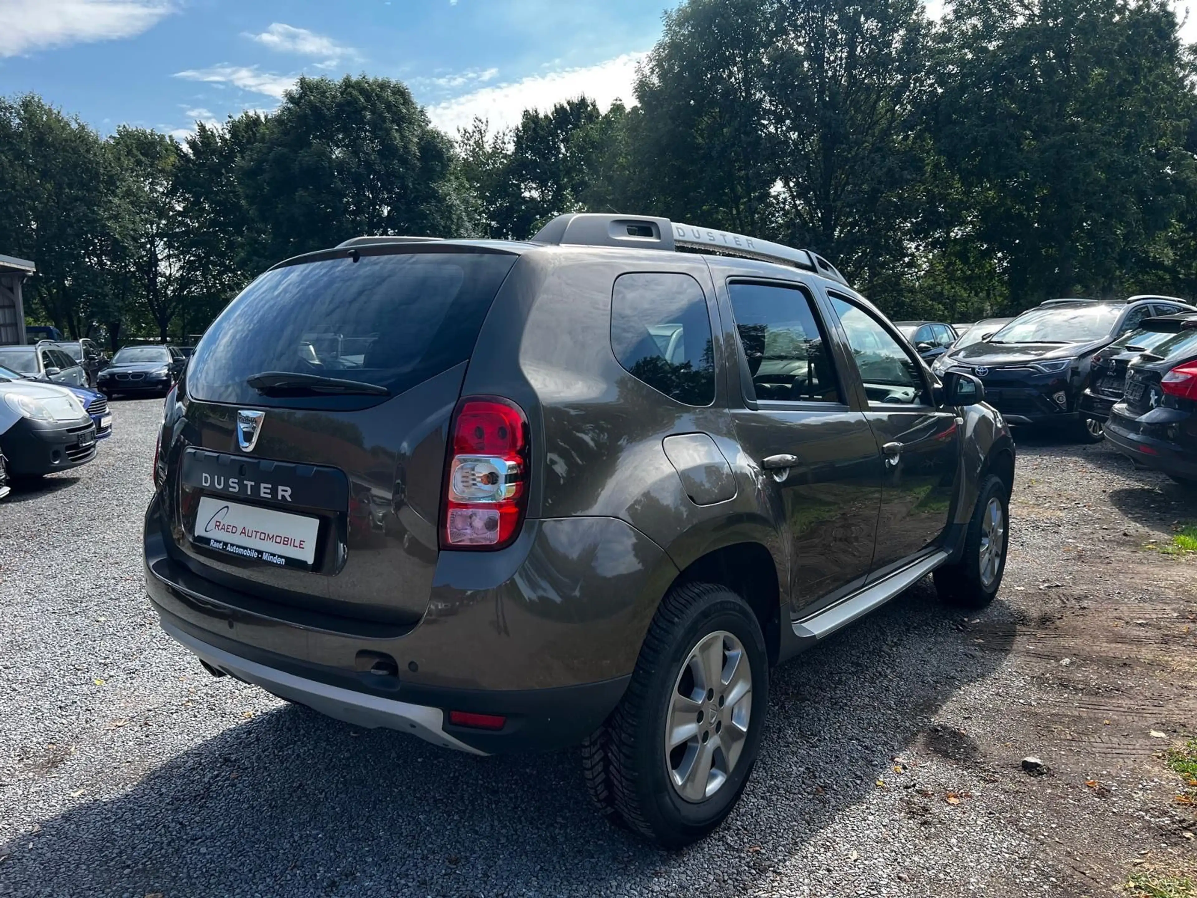 Dacia Duster 1.6 Laureate 4x2*76Tkm*1Hd*Garantie — photo 5