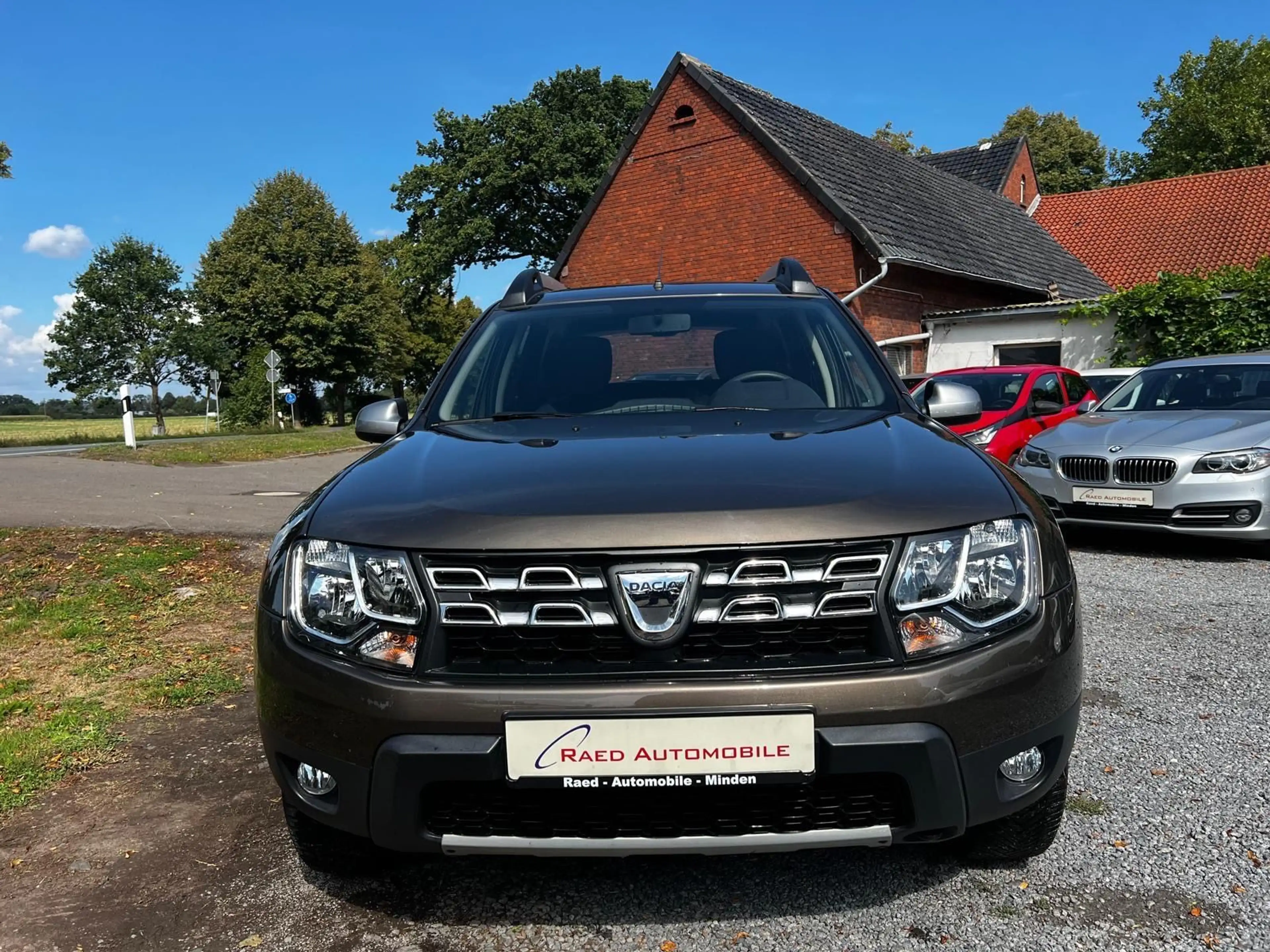 Dacia Duster 1.6 Laureate 4x2*76Tkm*1Hd*Garantie — photo 8
