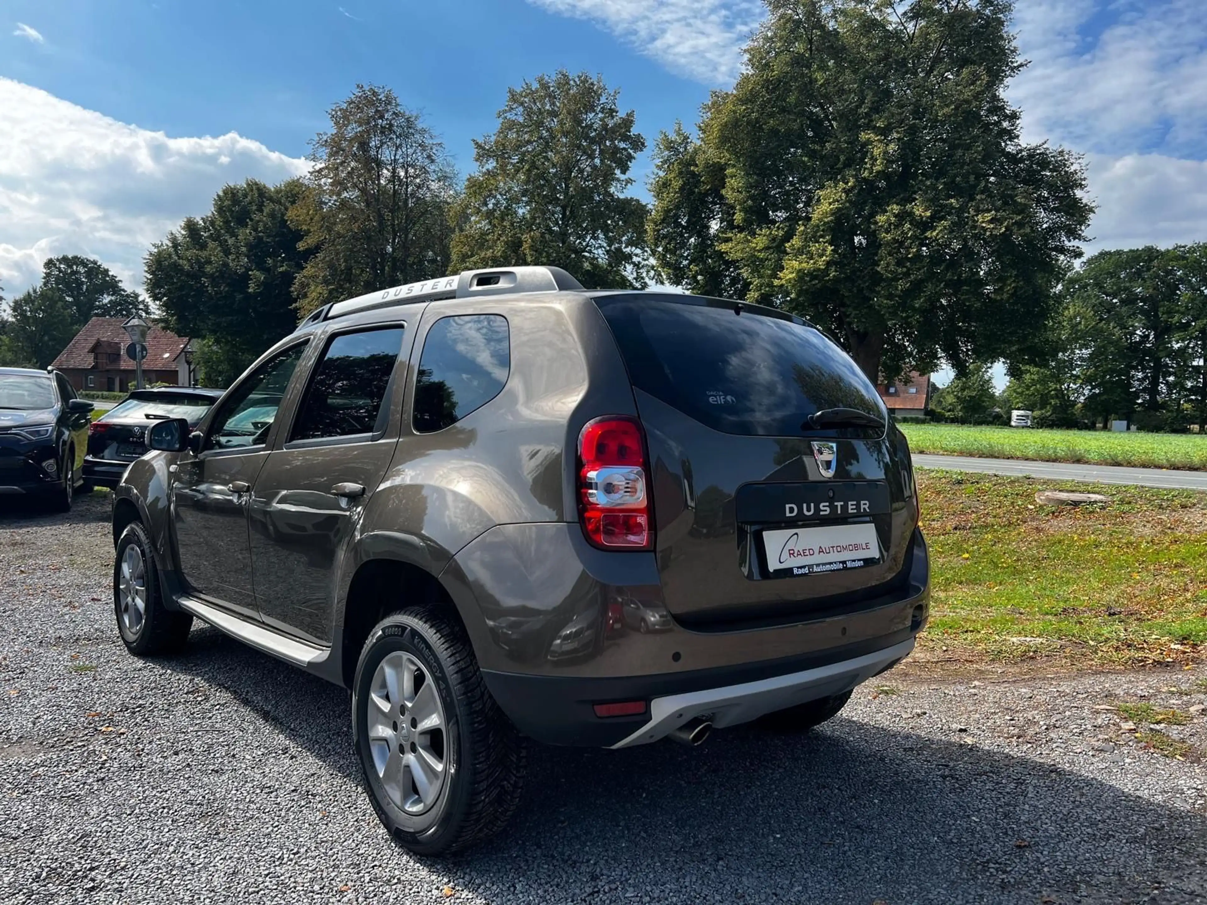 Dacia Duster 1.6 Laureate 4x2*76Tkm*1Hd*Garantie — photo 3