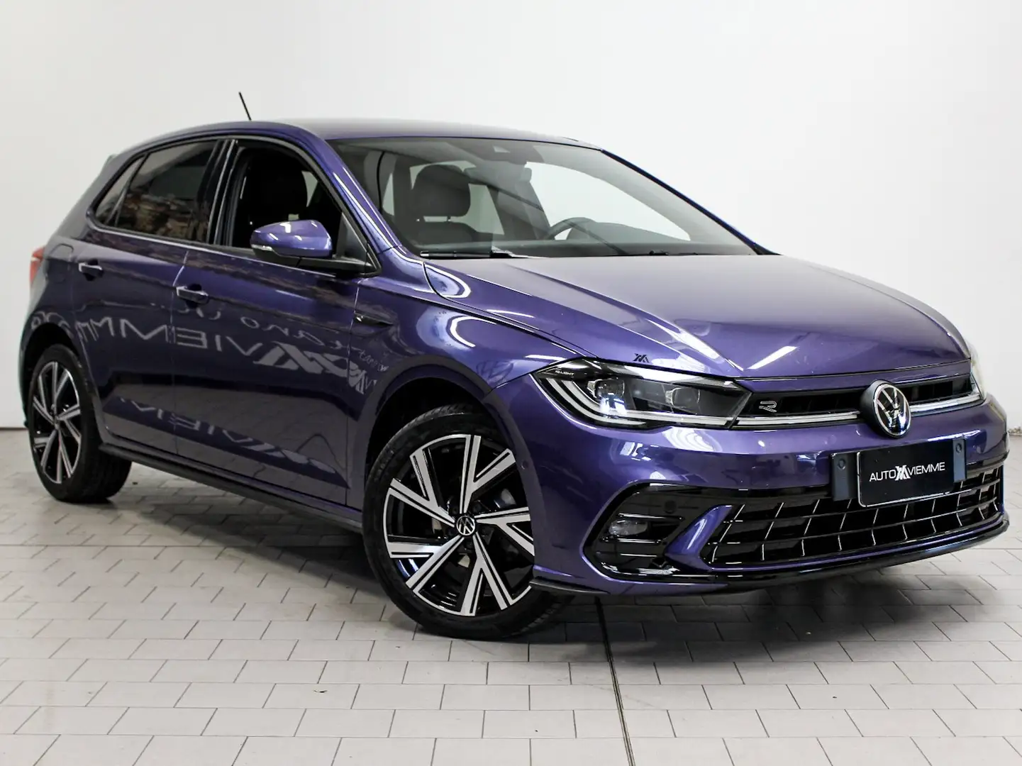 Volkswagen Polo Polo VI 2022 1.0 tsi R-Line 95cv dsg Mauve - 2