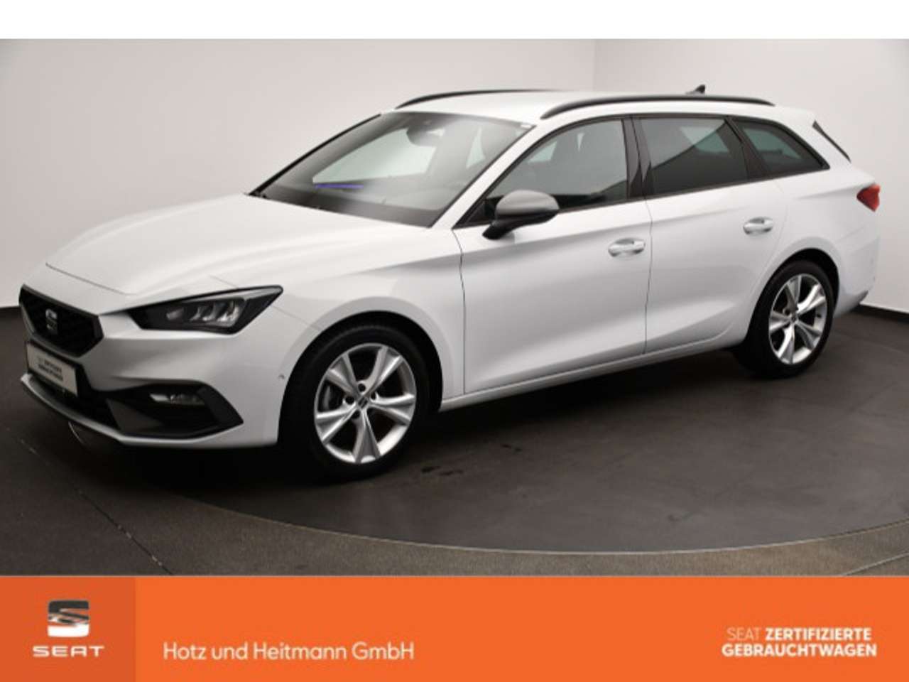 Seat Leon 2025 — ST 1.5 eTSI DSG FR LED/ACC