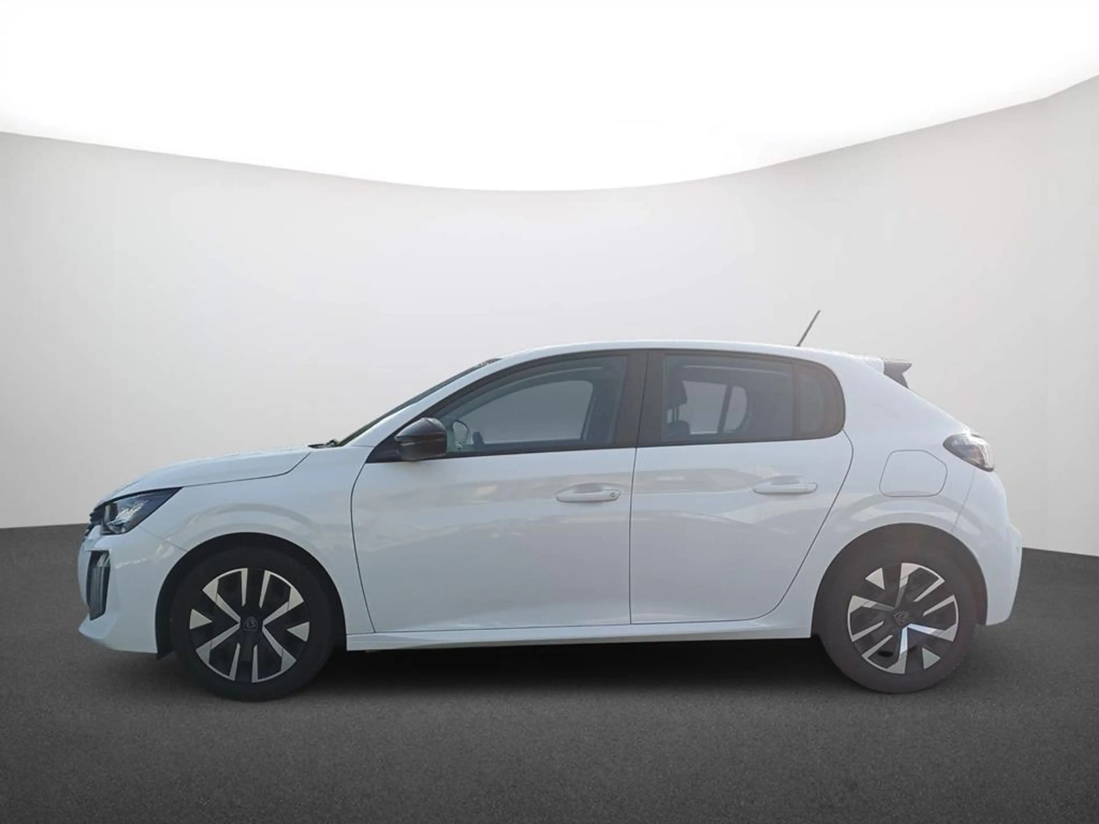 Peugeot 208 Active — photo 4