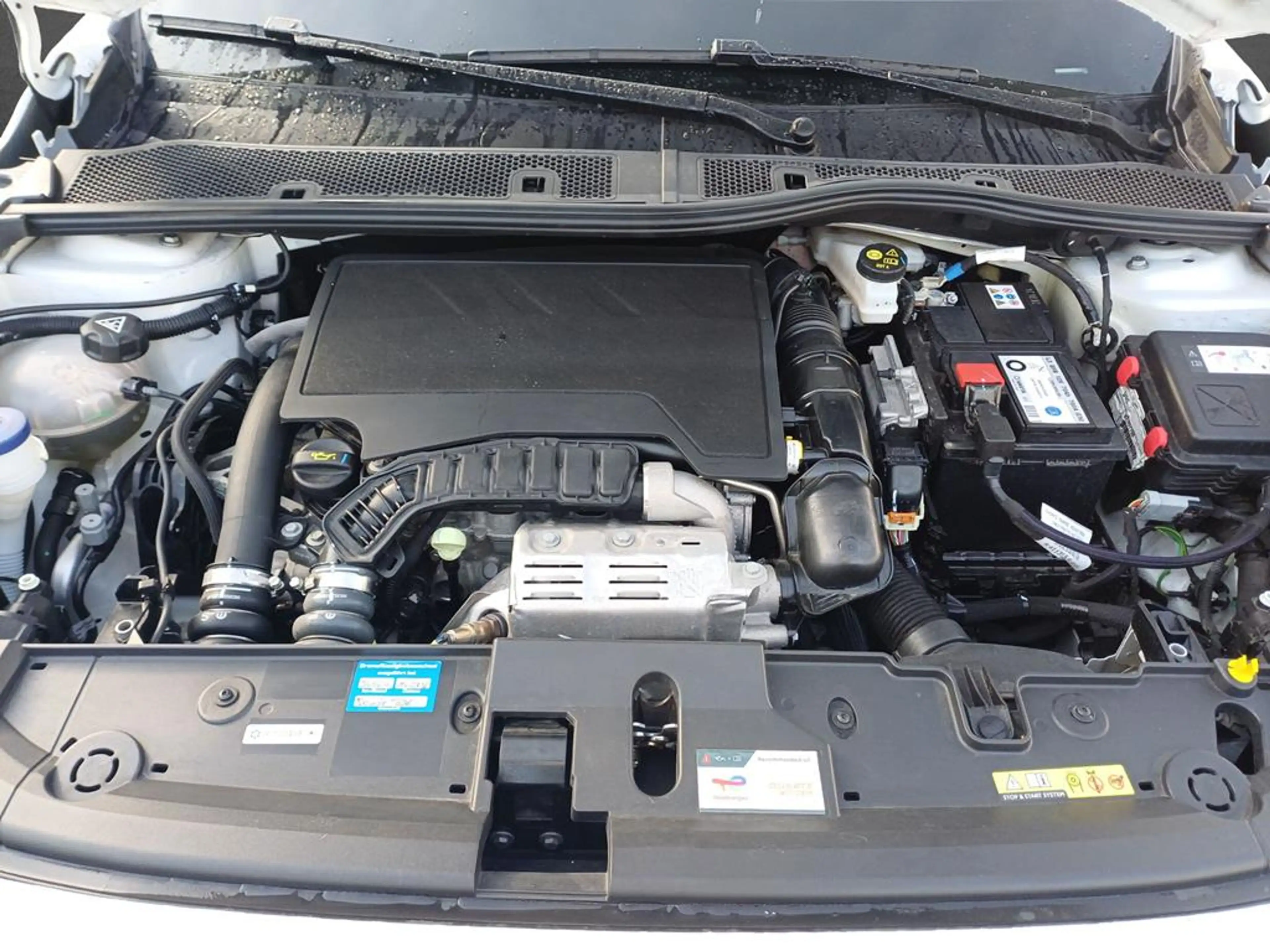 Peugeot 208 Active — photo 5