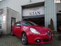 Alfa Romeo Giulietta 1.4 Turbo Rot - thumbnail 1
