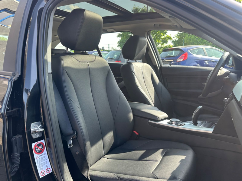 BMW 330 Baureihe 3 Touring 330d--AHK-LEDER-Sportfah. — photo 10